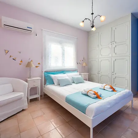 Art Center * Karpathos Town (Pigadia)