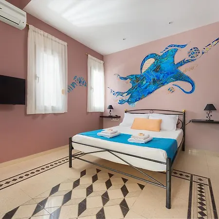 Apartment Art Center